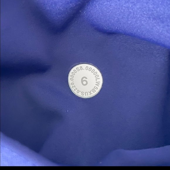 Lululemon Fast and Free Leggings 28" - Picture 4 of 9